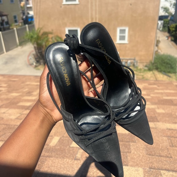 Fashion Nova Black Stiletto Heels with Lace-Up Design - Picture 1 of 3
